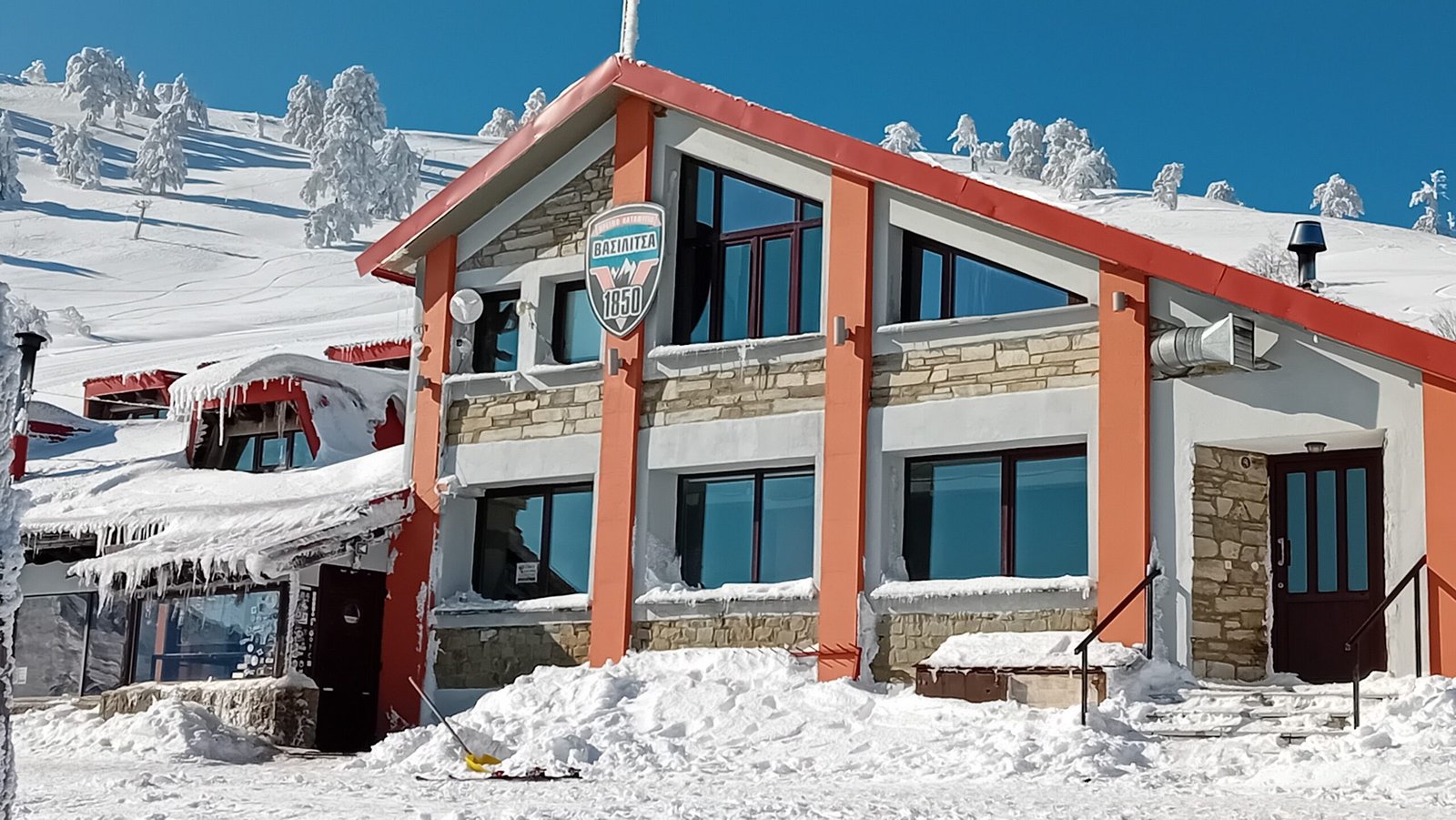 HOTEL COMPLEX, VASILITSA, GREECE
